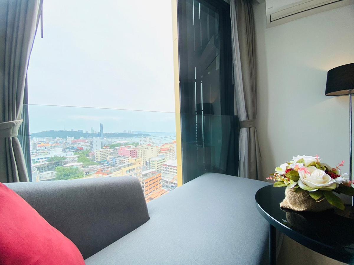 Edge Central Pattaya Vip Condo Kültér fotó